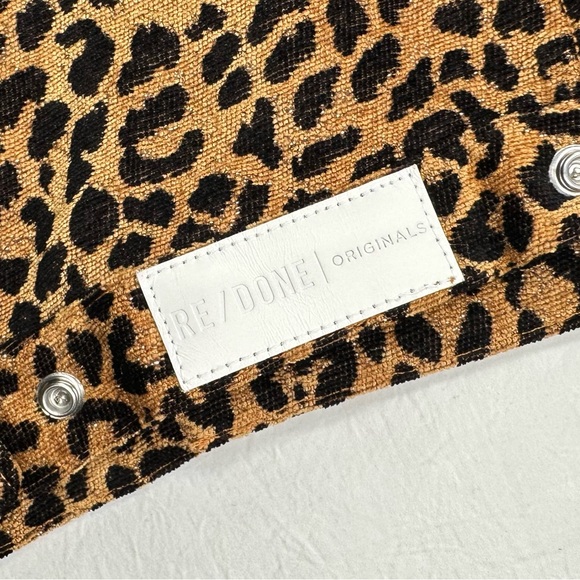 RE DONE cheetah leopard print cropped button front jacket size small - Picture 7 of 10